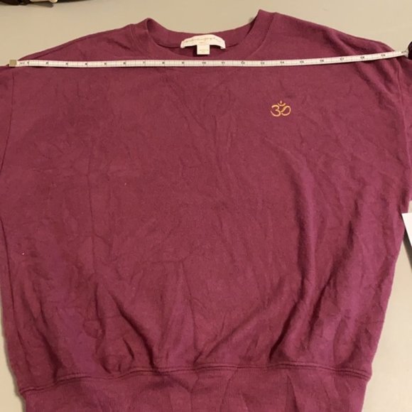 NWT Spiritual Gangster Om Malibu Soft Purple Pullover relaxed Crew Neck size XS - Picture 8 of 16
